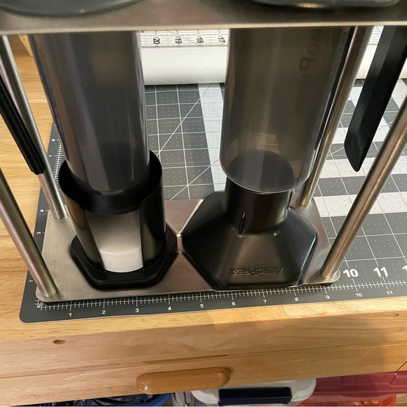 AeroPress Coffee Maker With Stand - Picture 2 of 16